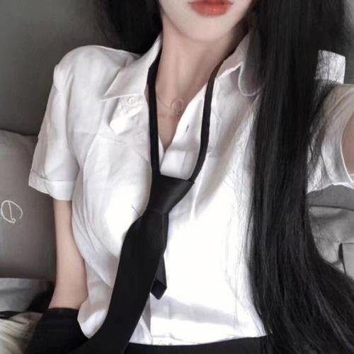 深红的金子